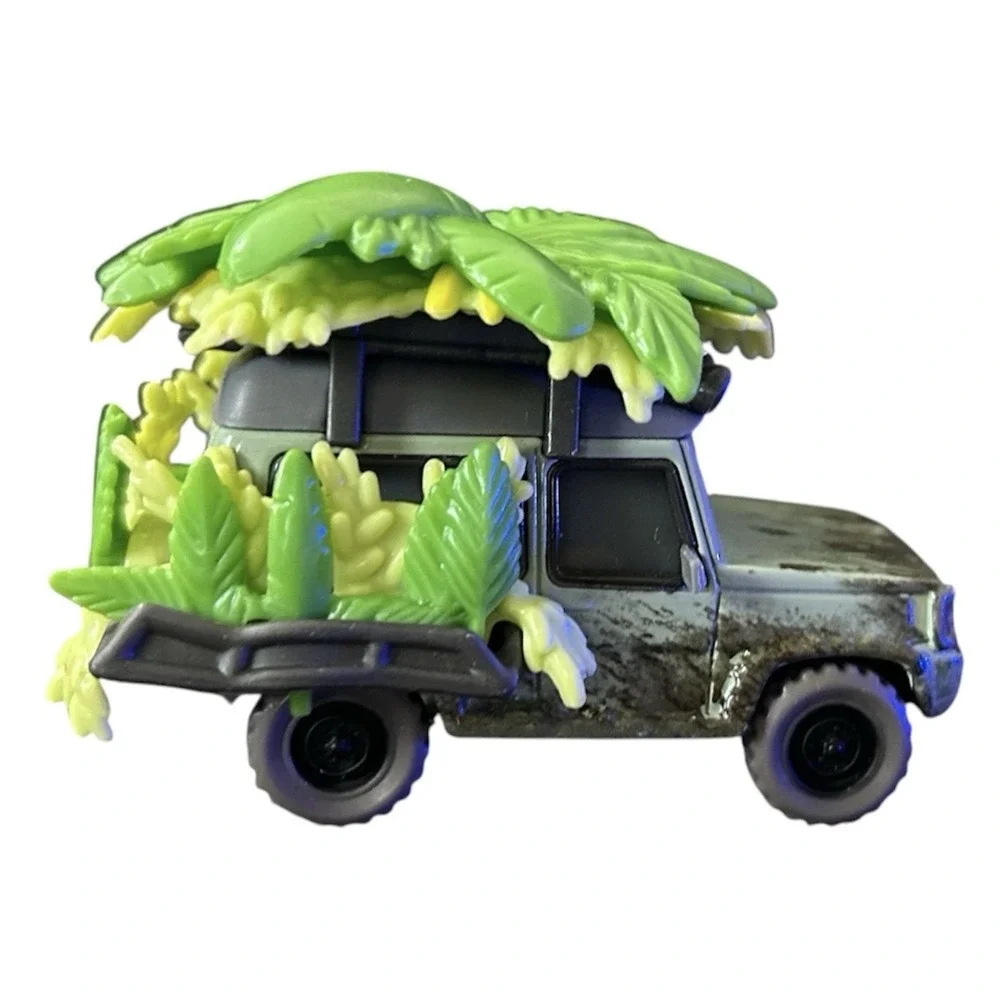 DISNEY PIXAR CARS WILD MILES AXLEROD  DELUXE Mel Dorado Show RARE